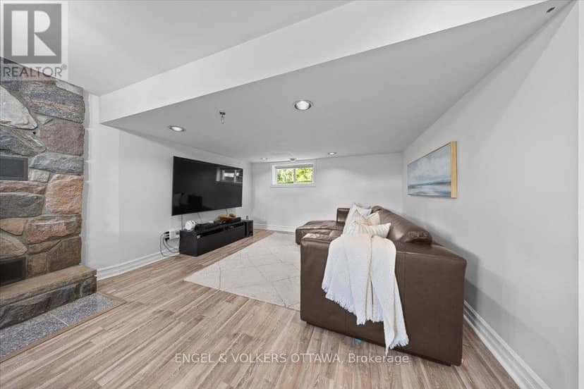 1393 Sutherland Drive — photo 29 of 40