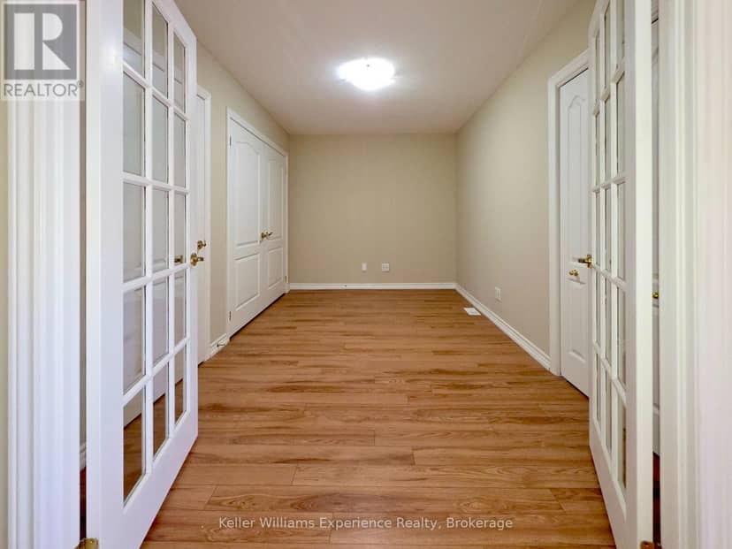 109 - 24 Ontario Street — photo 10 of 24