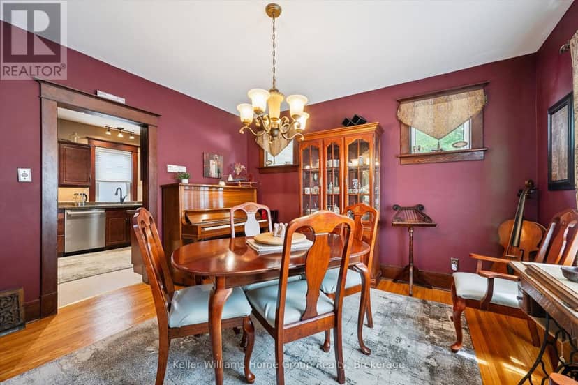 330 Angus Street — photo 12 of 40