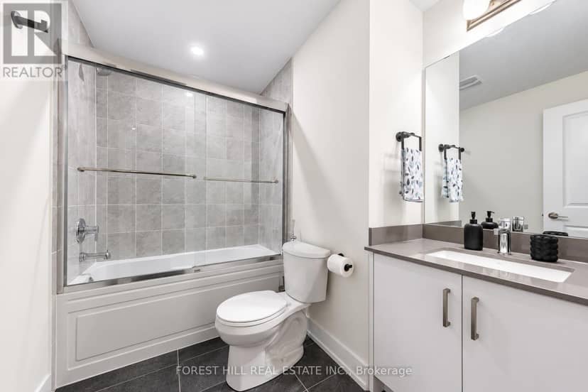 15 - 12868 Yonge Street — photo 36 of 40