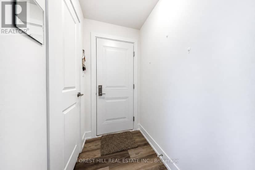 15 - 12868 Yonge Street — photo 5 of 40