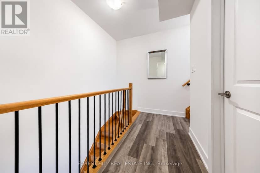 15 - 12868 Yonge Street — photo 27 of 40