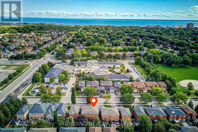 449 Fothergill Boulevard — photo 5 of 40