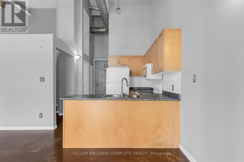 405 - 11 Rebecca Street, Hamilton, photo 6