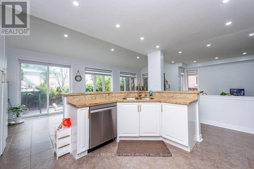 3240 Tacc Drive — photo 18 of 40