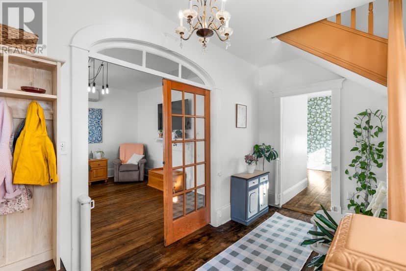 37 Reserve Street — photo 10 of 40