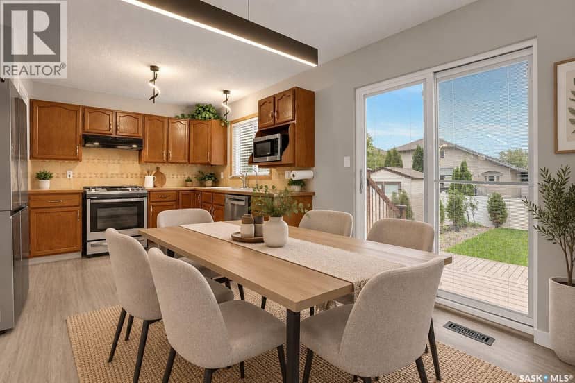6914 Whelan DRIVE — photo 13 of 40