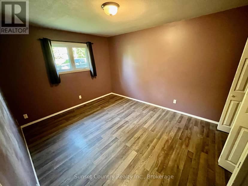 206 McMillan Crescent — photo 15 of 40