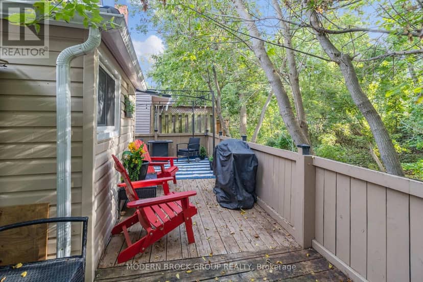 8 Elm Street — photo 27 of 32