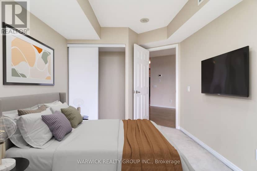 903 - 30 Harrison Garden Boulevard — photo 18 of 26