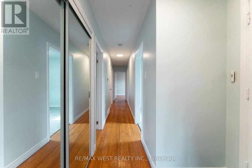 203 Lupin Drive — photo 13 of 40