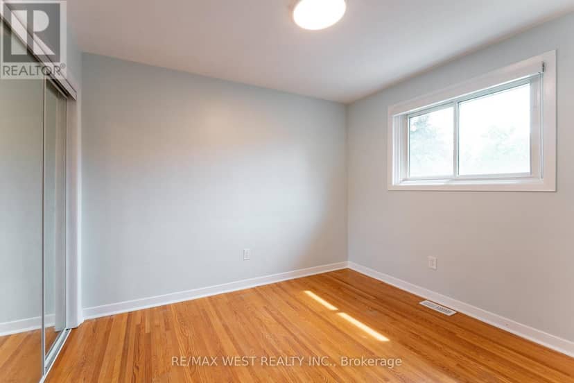 203 Lupin Drive — photo 18 of 40