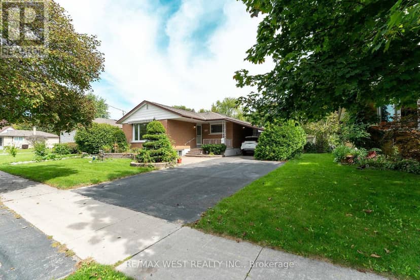 203 Lupin Drive — photo 2 of 40