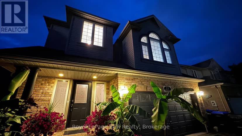 23 Marina Crescent — photo 36 of 40