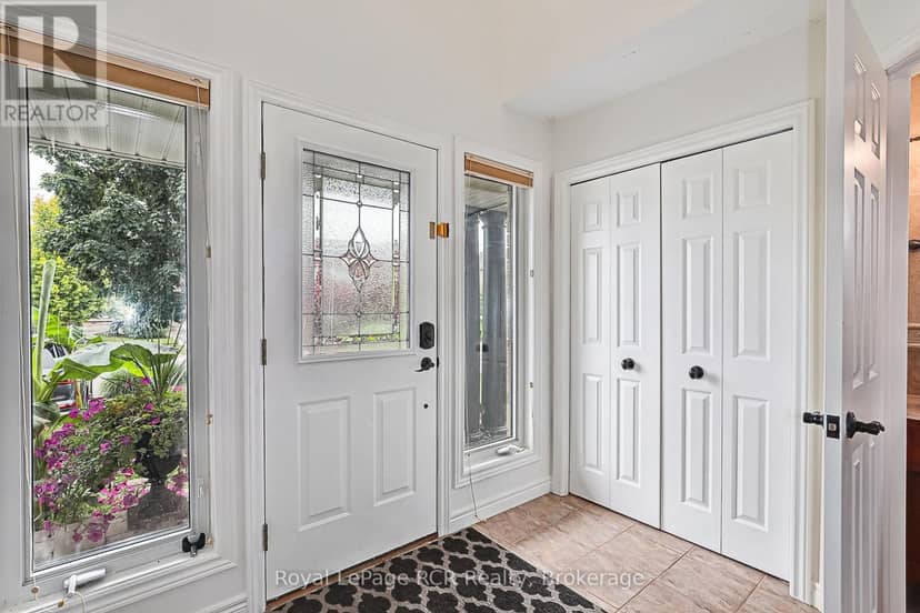 23 Marina Crescent — photo 6 of 40