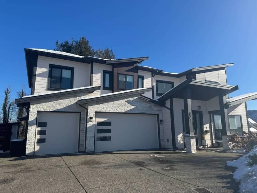 Suite 8356 MCTAGGART ST, Mission