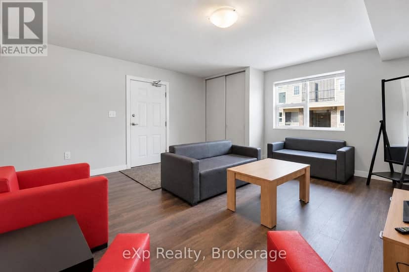 119 - 338 Albert Street — photo 11 of 34