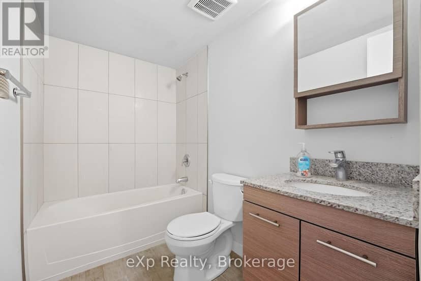 119 - 338 Albert Street — photo 31 of 34
