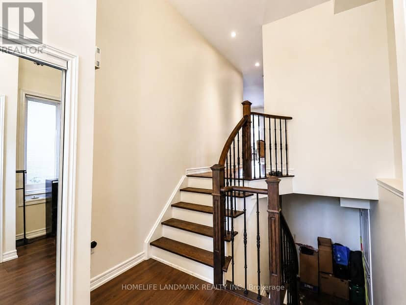 41 Mansard Drive — photo 3 of 40