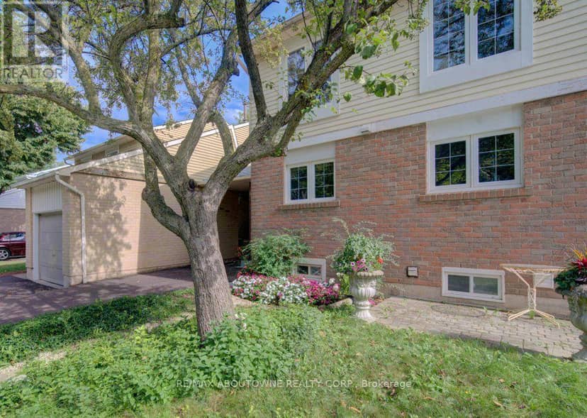 1012 Elizabeth Place — photo 18 of 18