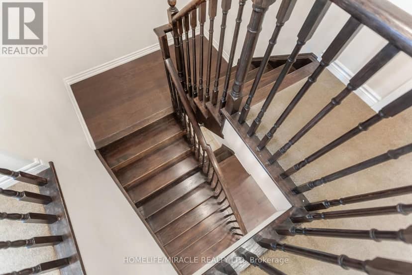 52 Tundra Road — photo 26 of 40