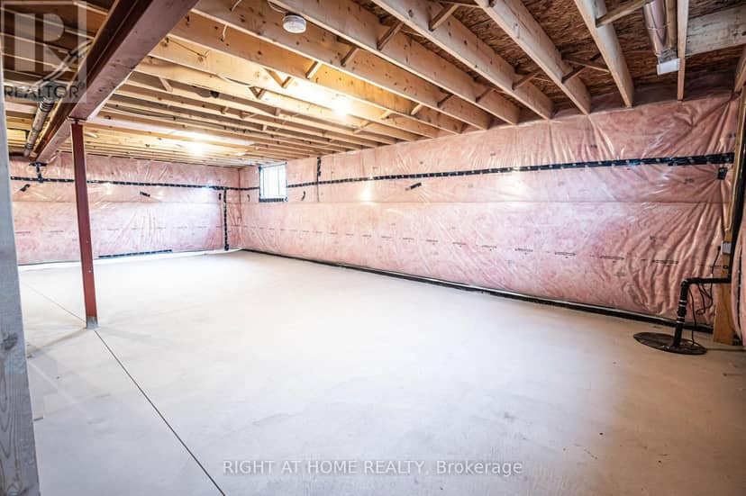 3544 Canfield Crescent — photo 17 of 18