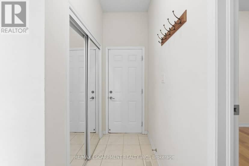 35 Royal Coachman Way — photo 21 of 40