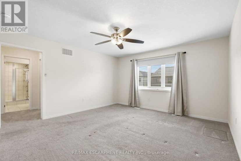 35 Royal Coachman Way — photo 27 of 40