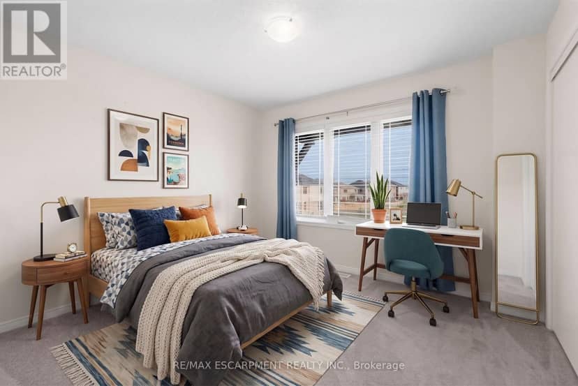 35 Royal Coachman Way — photo 37 of 40