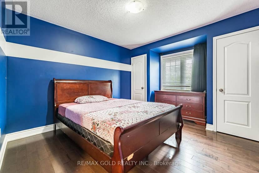 119 Glazebrook Crescent — photo 31 of 40