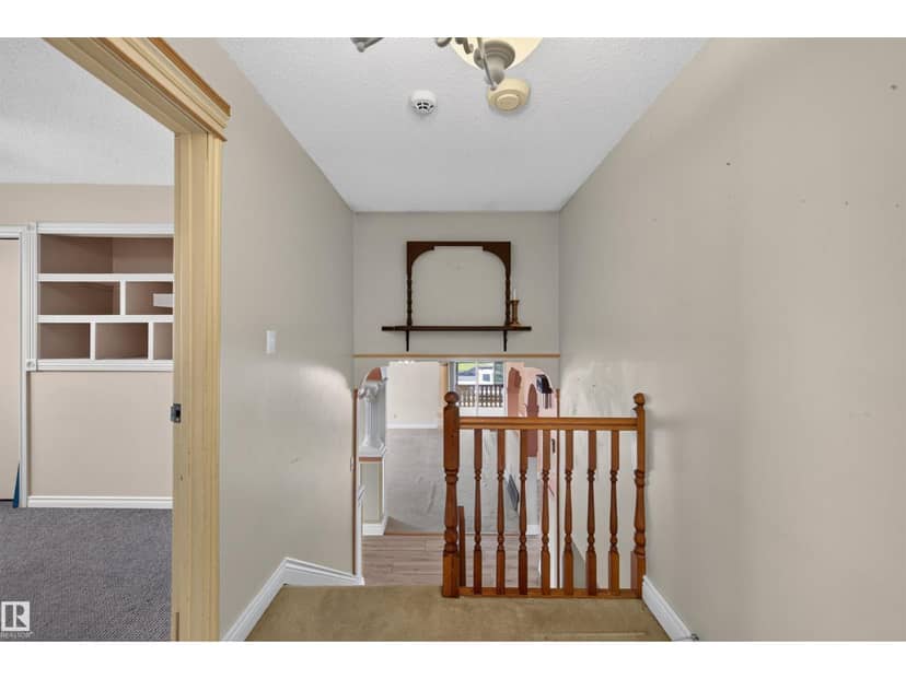 6348 34A AV NW — photo 28 of 40