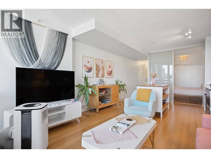 709 718 MAIN STREET, Vancouver, photo 7