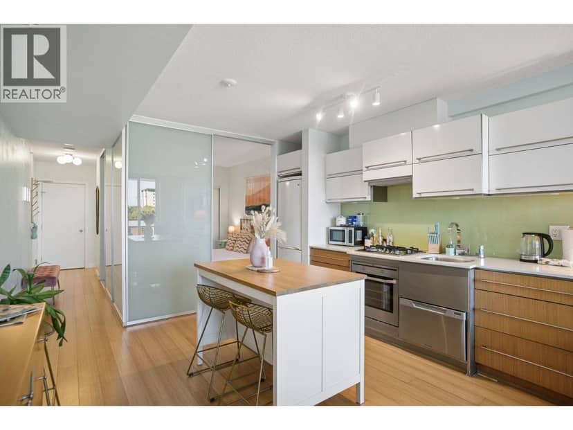 709 718 MAIN STREET, Vancouver, photo 8