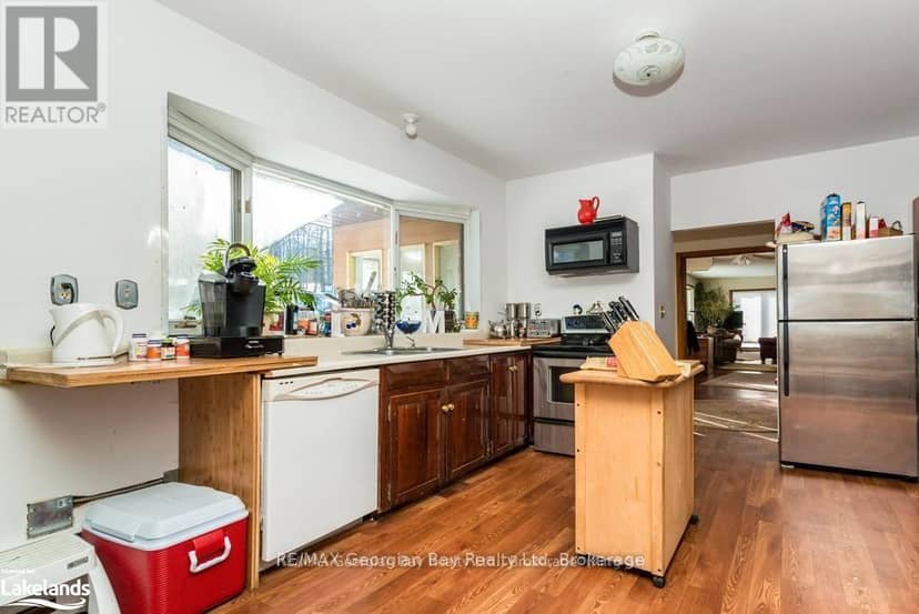 9513 County Rd 93 Road NE — photo 14 of 29