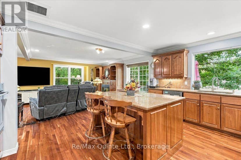 136 Bernard Long Road — photo 16 of 40