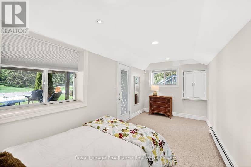 439 Oak Lake Road — photo 36 of 40