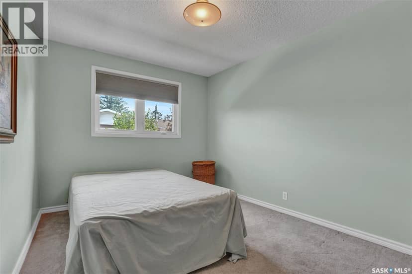 264 Plainsview DRIVE — photo 26 of 36