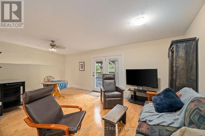 797 Colborne Street — photo 16 of 30