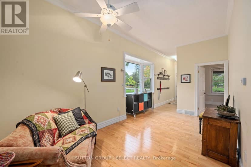 797 Colborne Street — photo 7 of 30
