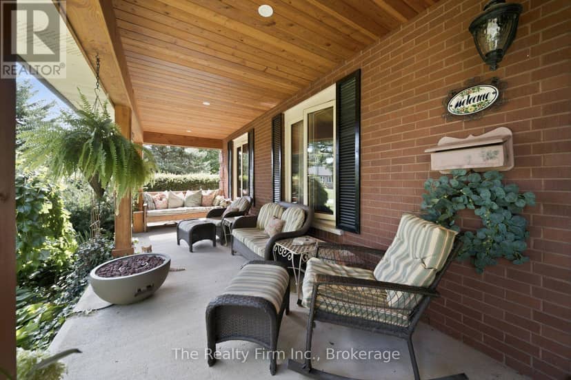 102 Glenn Avenue N, South-West Oxford, photo 5