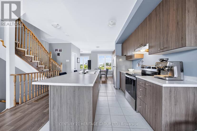 57 Surf Drive — photo 13 of 37