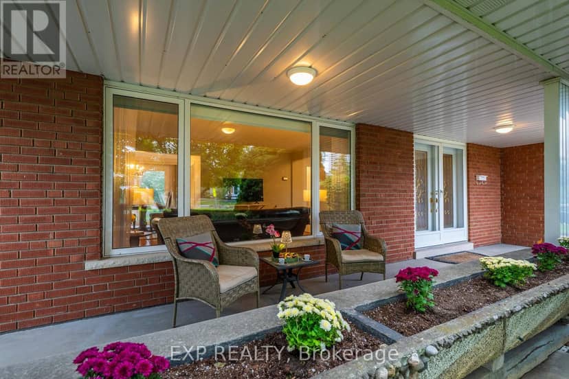 182 Derrydown Road, Toronto, photo 7