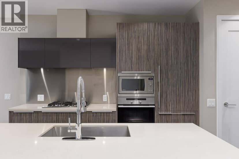 209 1616 COLUMBIA STREET, Vancouver, photo 3