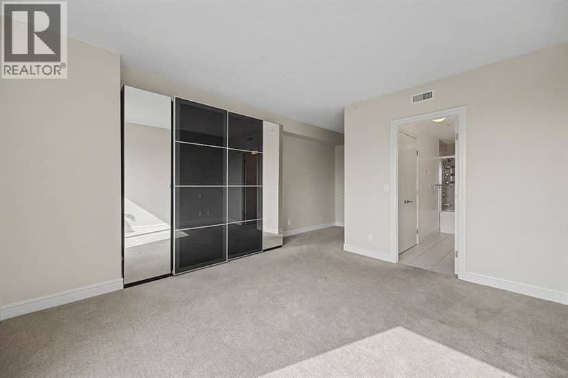 2101, 817 15 Avenue SW — photo 19 of 40