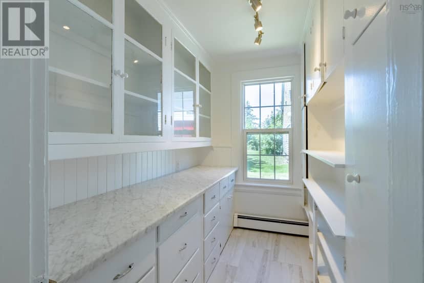 691 Bear Cove Road — photo 15 of 40
