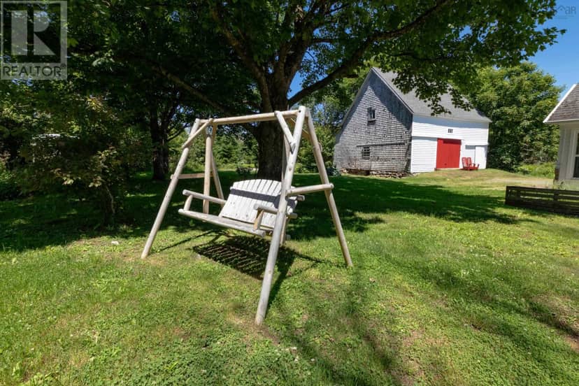 691 Bear Cove Road — photo 9 of 40