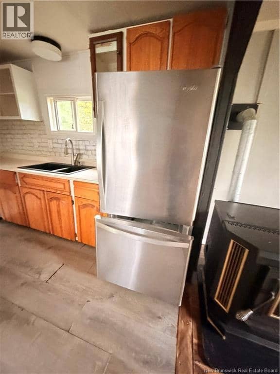 36 Bradd Street — photo 10 of 18