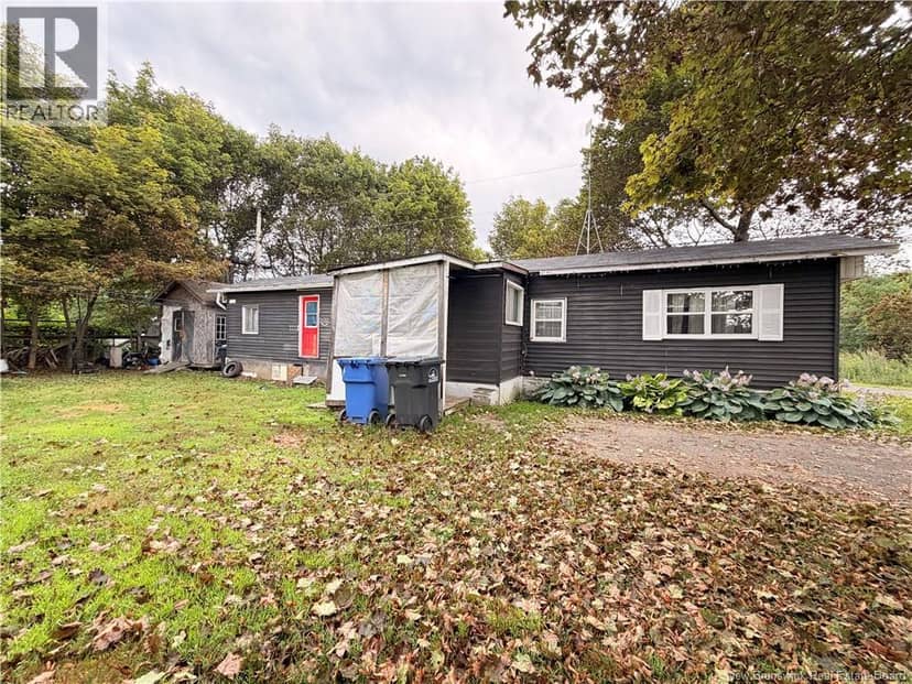 36 Bradd Street — photo 4 of 18