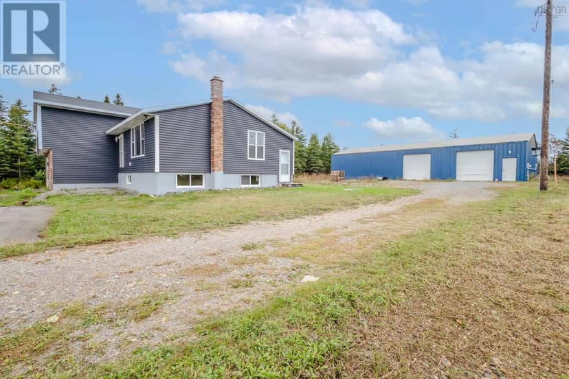 1541 Gabarus Highway — photo 5 of 40