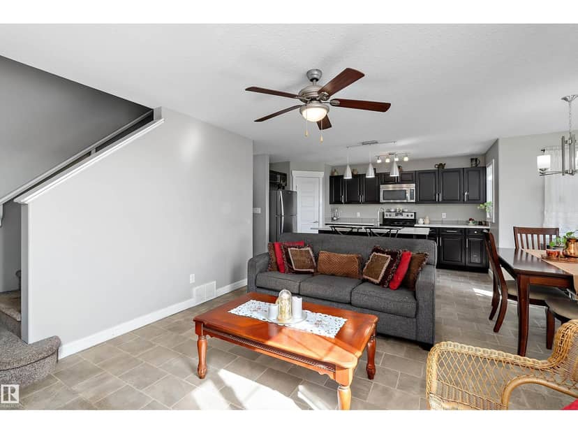 7 Sandalwood Pl — photo 12 of 38